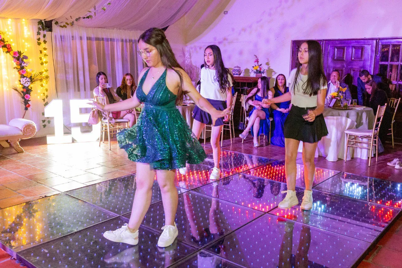 photo_1_2025-10-24_11-37-29